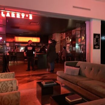 Larry's - Bar entrance - Cocktail Bars Near Me - Chicago, Illinois