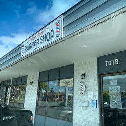 Front Street Barber Shop