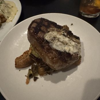 Summit Grill - Dry Rubbed Ribeye - Bars Near Me - Lee's Summit, Missouri