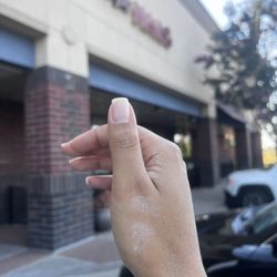 ProTop Nails - Nail powder all over my hand from them removing my gel