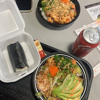 Ahipoki - 3 scoop specials and an unagi musubi - Poke Near Me - Huntington Beach, California