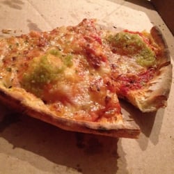 City Pizza - Margarita mit Schärfe und Knoblauch!!
