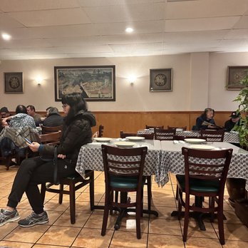 Thai Nakorn - Interior - Thai Near Me - San Bruno, California Thai Nakorn - Interior - Thai Near Me - San Bruno, California