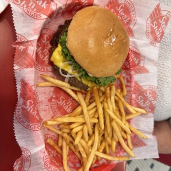 Steak ’n Shake - Fast Food Near Me - Cookeville, Tennessee Steak ’n Shake - Fast Food Near Me - Cookeville, Tennessee