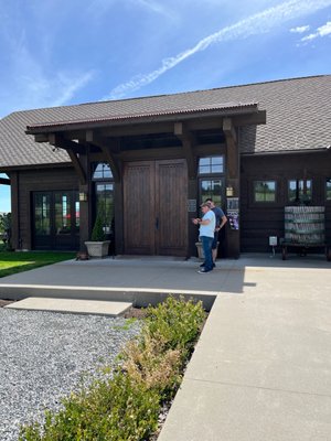 Silvara Cellars by null