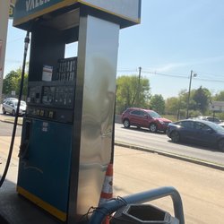 valero - Gas pump