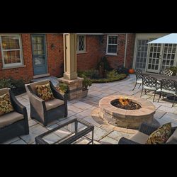 Q's Power Equipment - Patio
