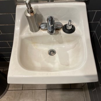 Starbucks - Disgusting sink - Coffee & Tea Near Me - Oxford, Alabama Starbucks - Disgusting sink - Coffee & Tea Near Me - Oxford, Alabama