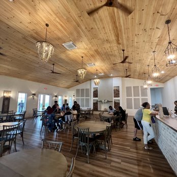 Two Lions Vineyards - Wineries Near Me - Upper Marlboro, Maryland