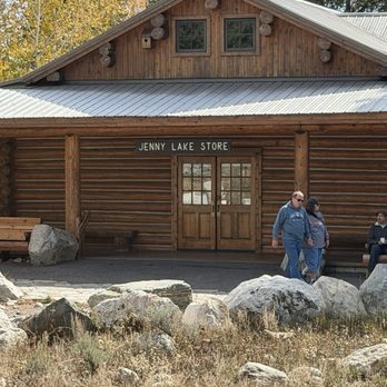 Jenny Lake Visitor Center - Visitor Centers Near Me - Moose, Wyoming