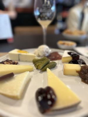 Antonelli's Cheese - Tasting Room South by null