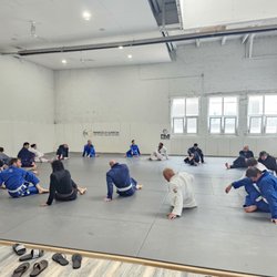 313 Brazilian Jiu Jitsu - Cool down after a hard training session.