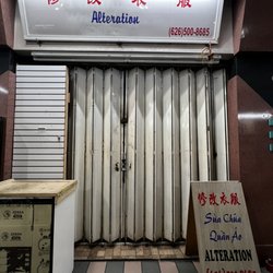 Alteration - Sometimes the store does not open at 11.