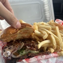 Jalapeño cheeseburger Jalapeño cheeseburger