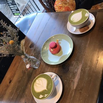 T cafe - Matcha art latte, moose - Desserts Near Me - Philadelphia, Pennsylvania