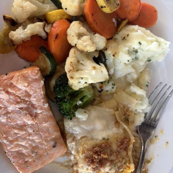 Oak Tree Country Club - Applewood salmon, fire roasted vegetables, mashed potatoes, butternut squash lasagna. - American Near Me - Tehachapi, California Oak Tree Country Club - Applewood salmon, fire roasted vegetables, mashed potatoes, butternut squash lasagna. - American Near Me - Tehachapi, California