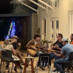 DIY Lounge - Folks of all ages come to jam. Art classes happening inside.