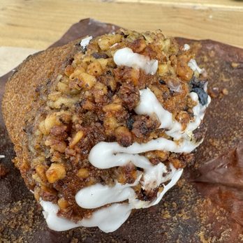 Bevel Coffee - Banana blueberry coffee muffin - Coffee & Tea Near Me - Altadena, California