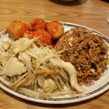 Silver Dragon Restaurant - Combo, about 10 bucks - Chinese Near Me - Halifax, Nova Scotia Silver Dragon Restaurant - Combo, about 10 bucks - Chinese Near Me - Halifax, Nova Scotia