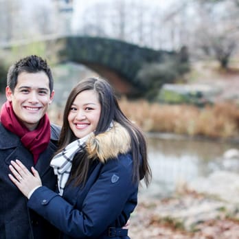 Paparazzi Proposals - Beautiful Gapstow bridge that James recommended! - Event Photography Near Me Paparazzi Proposals - Beautiful Gapstow bridge that James recommended! - Event Photography Near Me