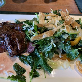 Tap Room - Skirt Steak Salad - American Near Me - Pebble Beach, California Tap Room - Skirt Steak Salad - American Near Me - Pebble Beach, California