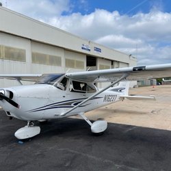 Chester County Aviation - Cessna 172