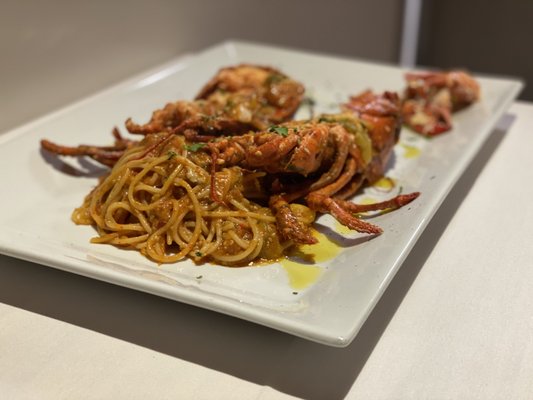 Ferraro's Kitchen Restaurant and Wine Bar by null