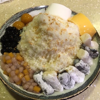 Meet Fresh - Almond egg pudding shaved jelly with boba, sweet potatoe balls added - Desserts Near Me - Irvine, California