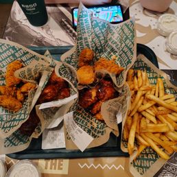 4 flavors of boneless wings and large fry