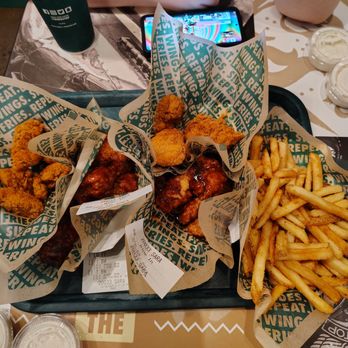 Wingstop - 4 flavors of boneless wings and large fry - Chicken Wings Near Me - Longview, Washington