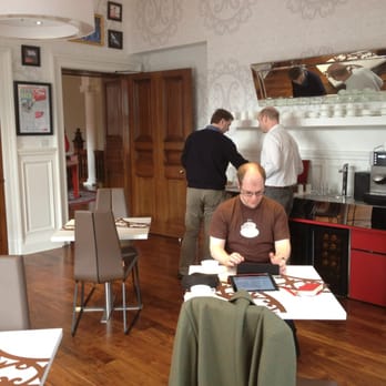 Virgin Lounge - Lounges Near Me - Edinburgh, EDH