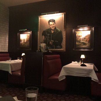 The Capital Grille - Beautiful paintings of local artists! - Steakhouses Near Me - Memphis, Tennessee The Capital Grille - Beautiful paintings of local artists! - Steakhouses Near Me - Memphis, Tennessee