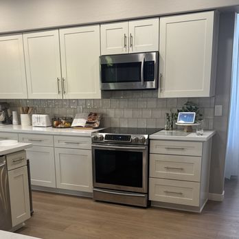 Grapevine Cabinets - Cabinetry Near Me - Phoenix, Arizona