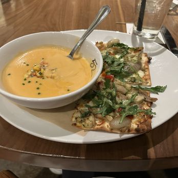 Seasons 52 - Lobster bisque and flatbread pizza - New American Near Me - Paramus, New Jersey