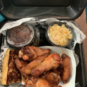 Moe's Original BBQ - Smoked Chicken Wings Plate - Barbeque Near Me - Durham, North Carolina