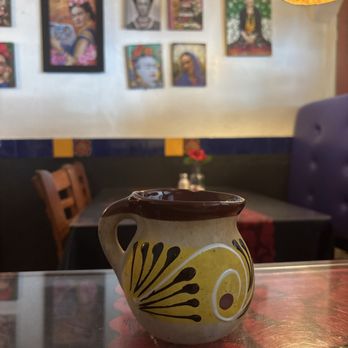 La Cruzada Restaurant - Café de olla en Jarritos, típicos de México. - Mexican Near Me - Homestead, Florida La Cruzada Restaurant - Café de olla en Jarritos, típicos de México. - Mexican Near Me - Homestead, Florida