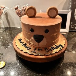Le Favorite Bakery - Birthday Cakes