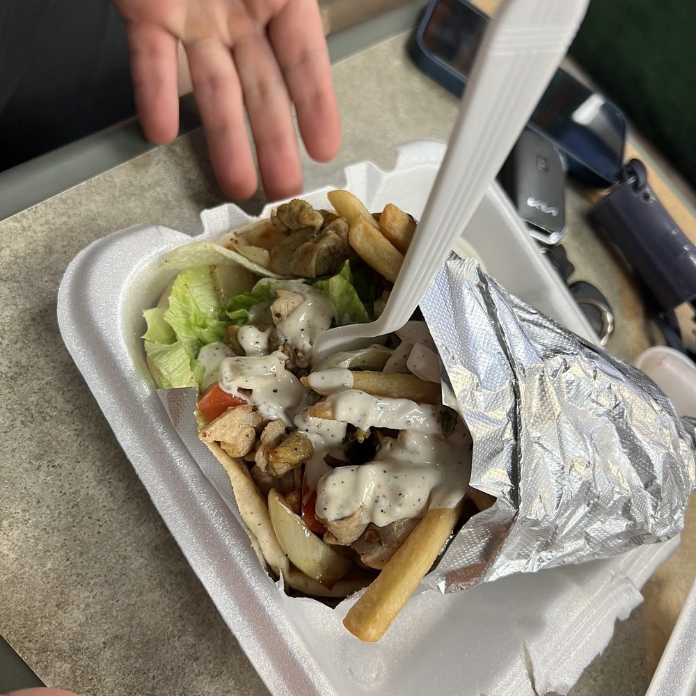 Healthy Kitchen 33 - Chicken Gyro - Vegan Near Me - Naranja, Florida