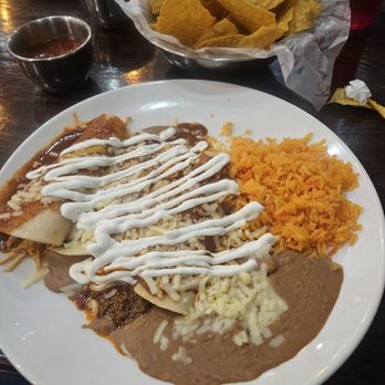 Mi Cancun - Enchiladas Supreme - New Mexican Cuisine Near Me - Durham, North Carolina Mi Cancun - Enchiladas Supreme - New Mexican Cuisine Near Me - Durham, North Carolina