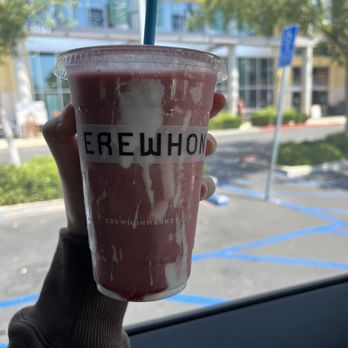 Erewhon - Grocery Near Me - Calabasas, California