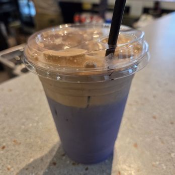 Ivy Coffee Shop - Ube espresso latte - Coffee & Tea Near Me - Toronto, Ontario