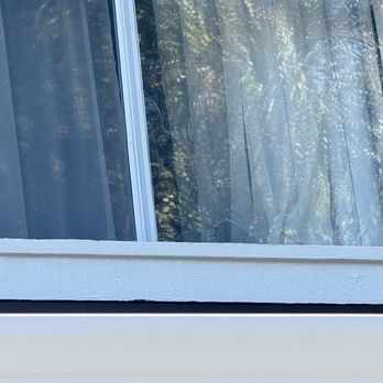 Glass & Windows Specialist - Broken window - Glass & Mirrors Near Me