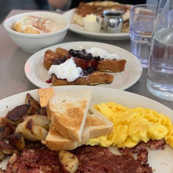 Millie's Cafe - Pasadena - Heavenly Hash, Blueberry French Toast, Biscuts and Gravy, and Monkey Banana pancakes in the back - Breakfast & Brunch Near Me - Pasadena, California