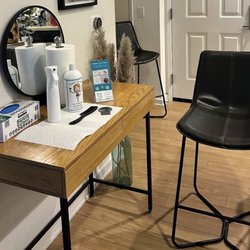 Organic Lice Guru - We come to your home to take care of you. Here is A typical home set up