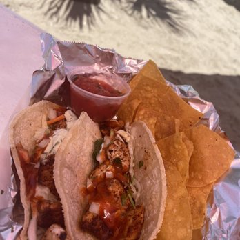 Idle Hour Biergarten - Blackened mahi mahi tacos with chips & salsa - Bars Near Me - Atlantic Beach, North Carolina Idle Hour Biergarten - Blackened mahi mahi tacos with chips & salsa - Bars Near Me - Atlantic Beach, North Carolina