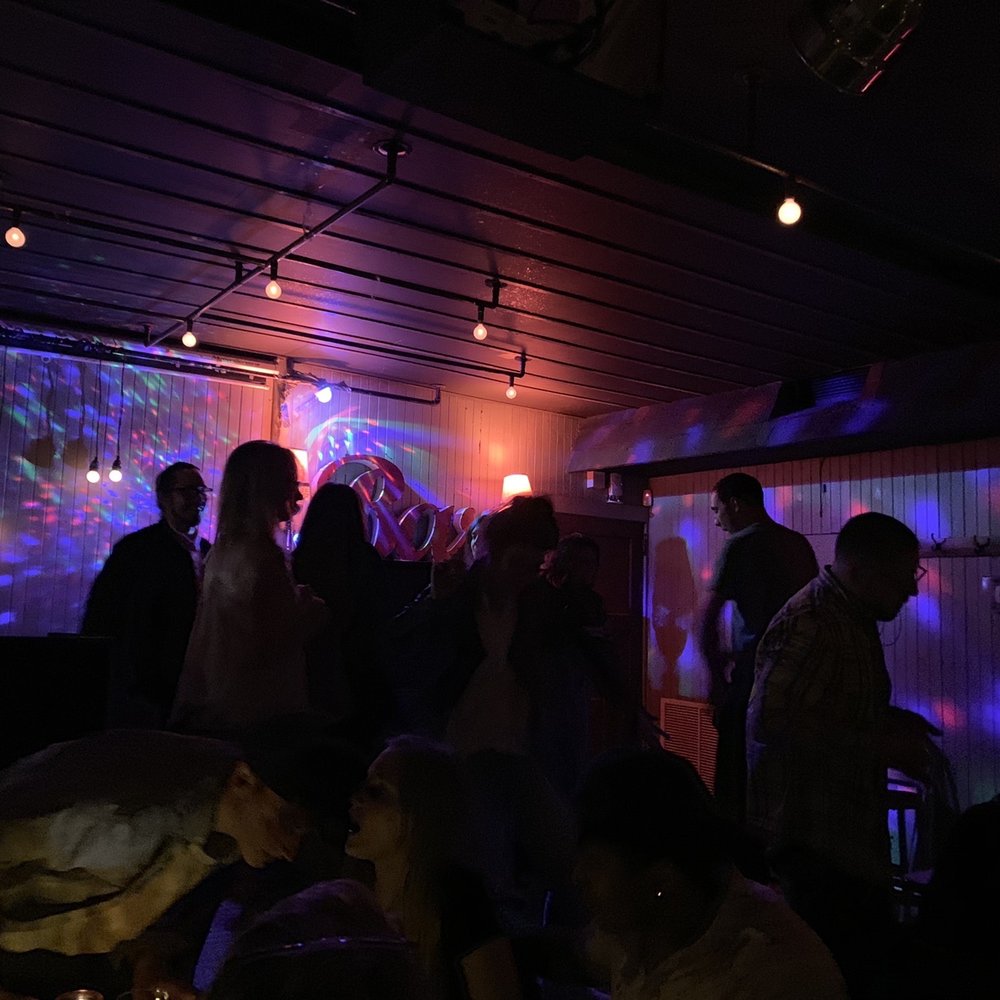 Bar De Courcelle - Cocktail Bars Near Me - Montreal, Quebec