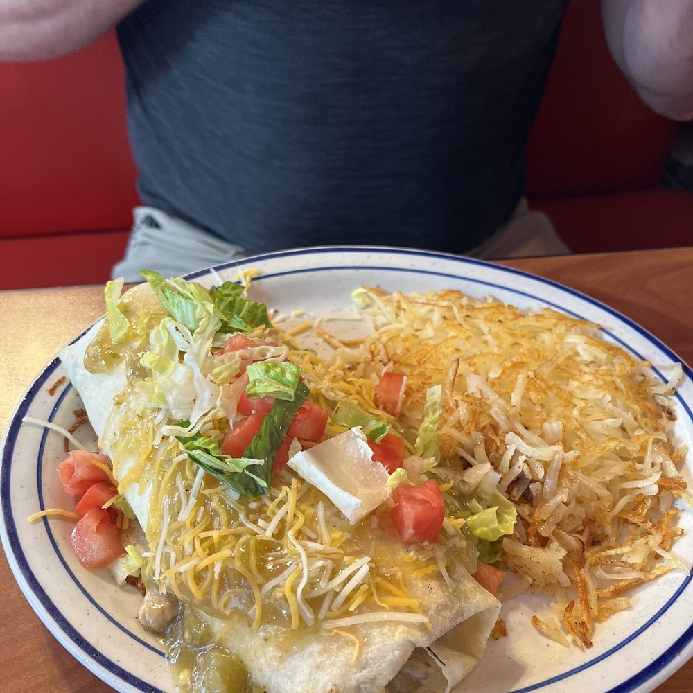 Luxury Diner - Breakfast burrito with hash browns - Diners Near Me - Cheyenne, Wyoming Luxury Diner - Breakfast burrito with hash browns - Diners Near Me - Cheyenne, Wyoming