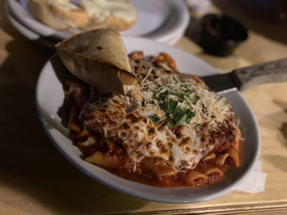 PENNYS PIZZA & PASTA Updated October 2024 131 Photos & 155 Reviews 2511 S Kihei Rd, Kihei