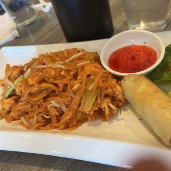 Amazing Thai Restaurant - Pad Thai - Thai Near Me - North Las Vegas, Nevada