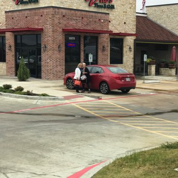 Vito's Pizza & Grill - Pizza Near Me - Irving, Texas